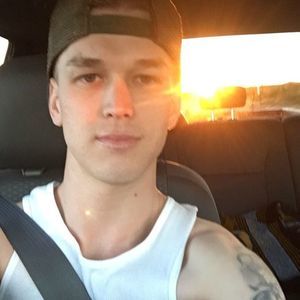 Meet your Posher, Todd